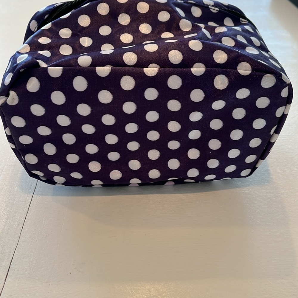 Purple with white polka dots, small soft-sided train case - Picture 2 of 8
